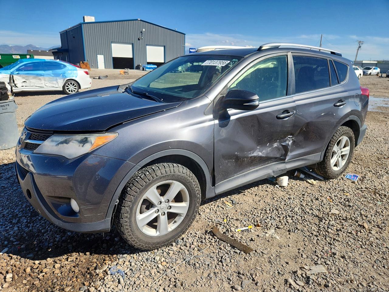 2014 TOYOTA RAV4 XLE | JTMRFREVXED084651 | UPCARS