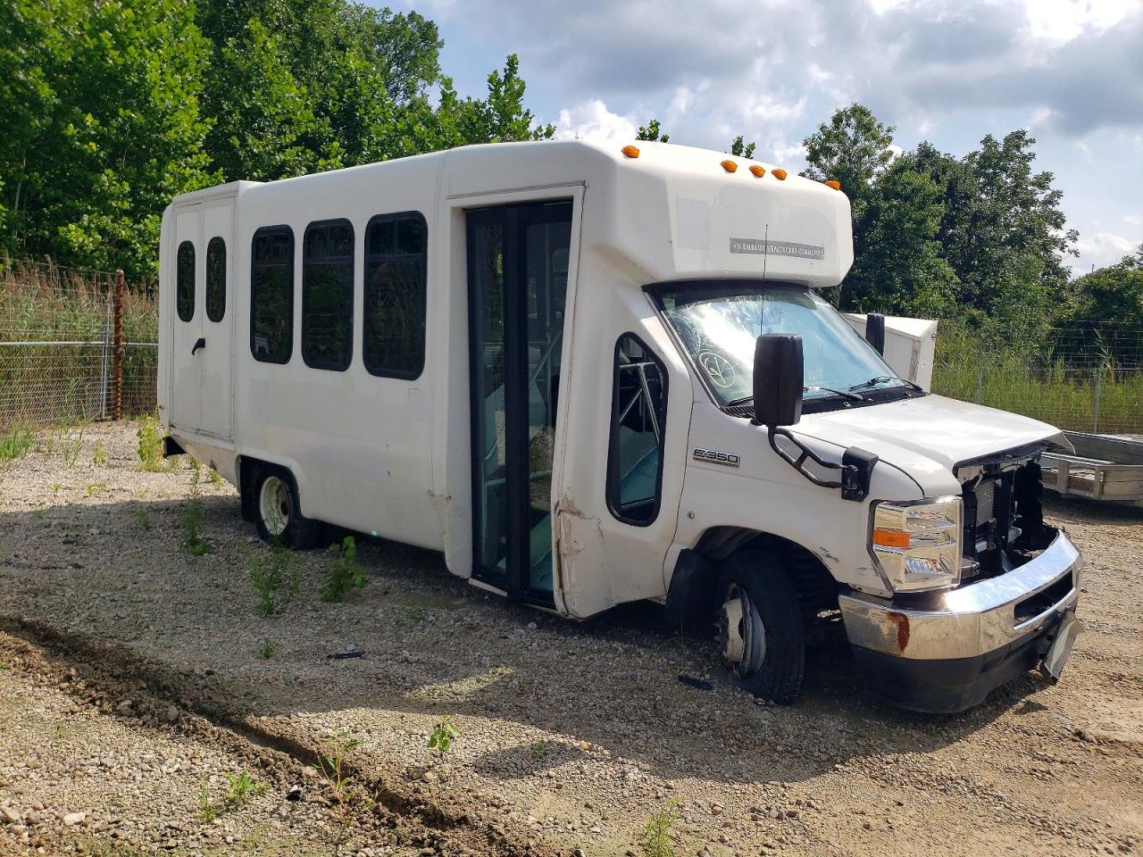 2021 FORD ECONOLIN E350 SHUTTLE BUS | 1FDEE3FN8MDC21836 | UPCARS