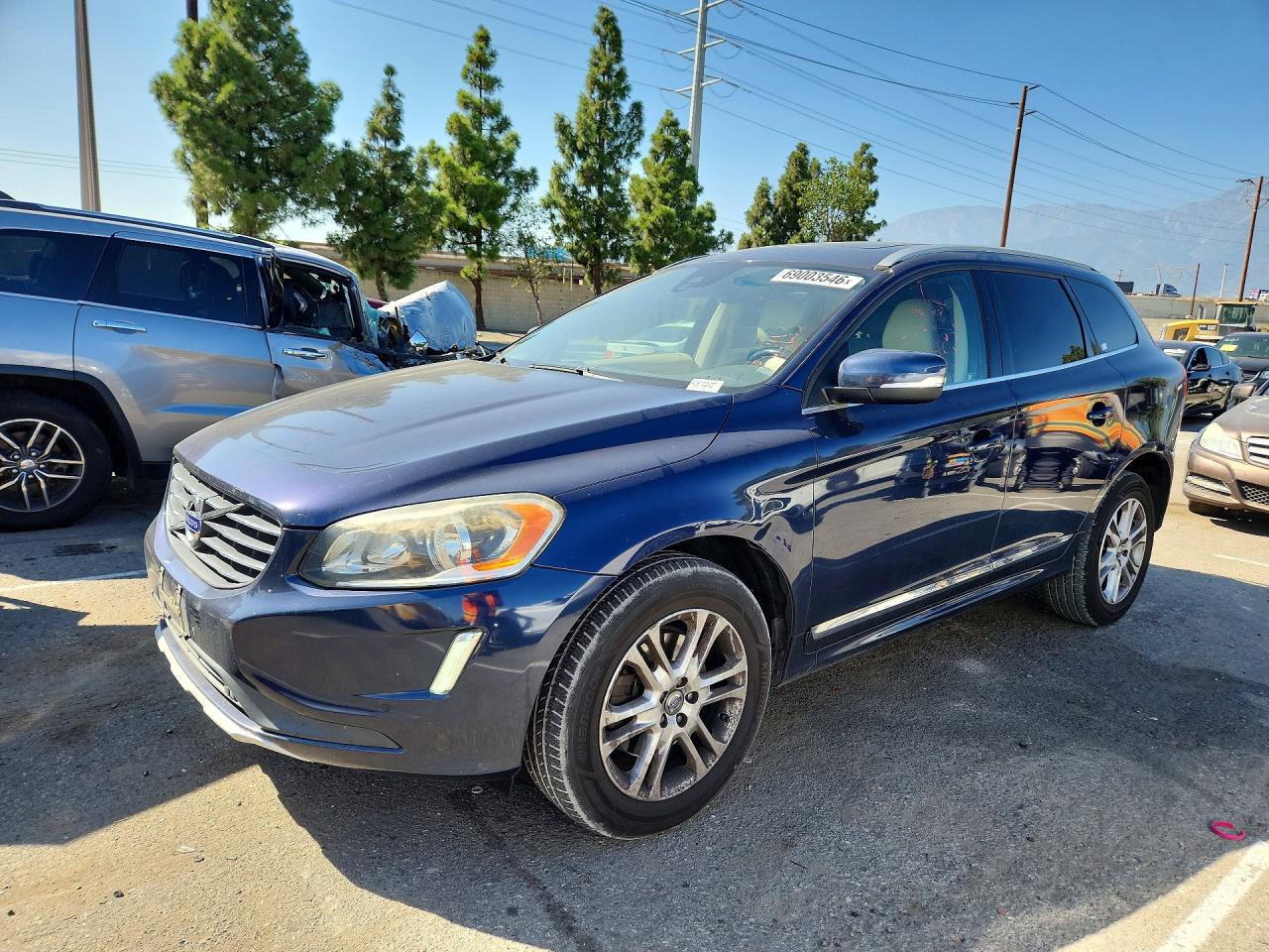 2015 VOLVO XC60 T5 PREMIER | YV440MDK6F2670232 | UPCARS