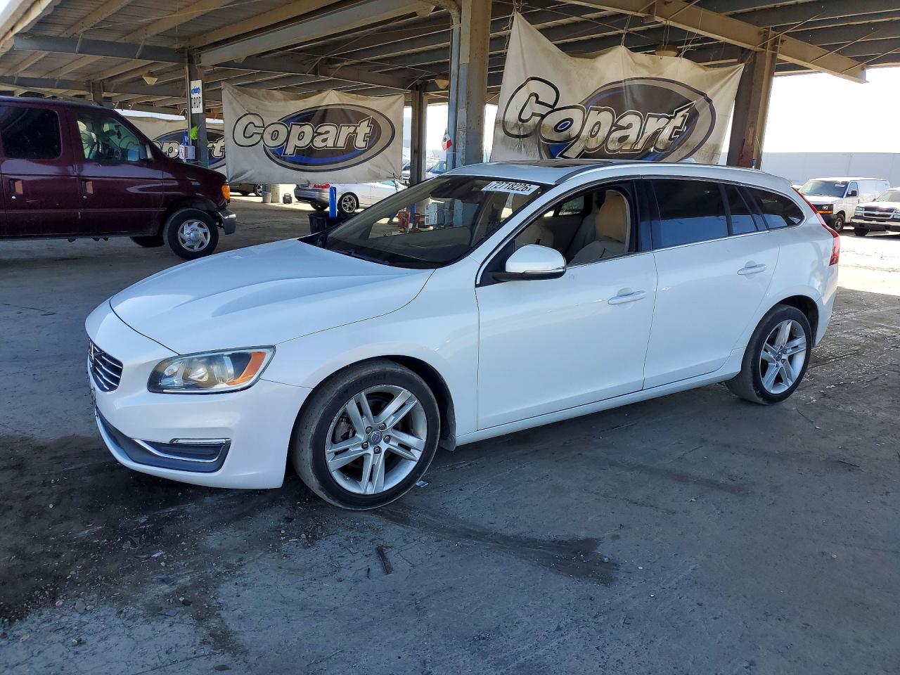 2015 VOLVO V60 PREMIER | YV126MEBXF1189195 | UPCARS
