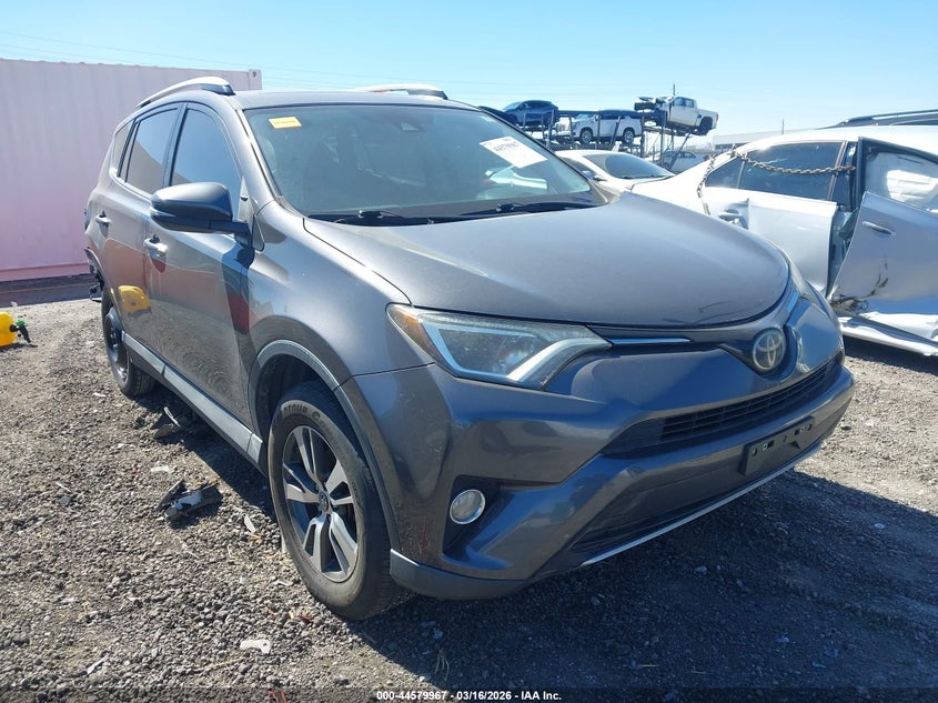 2018 TOYOTA RAV4 XLE | 2T3WFREVXJW408827 | UPCARS