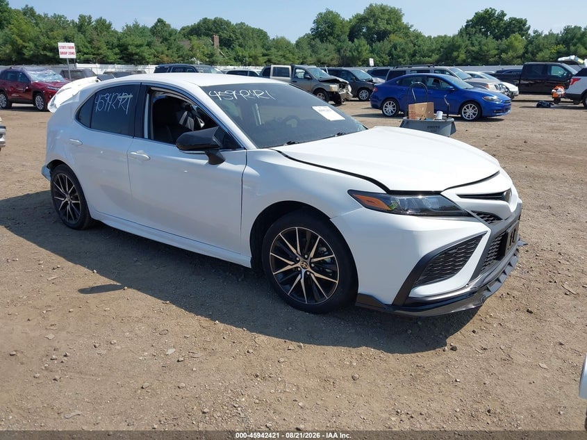 2024 TOYOTA CAMRY SE | 4T1G11AK1RU892052 | UPCARS