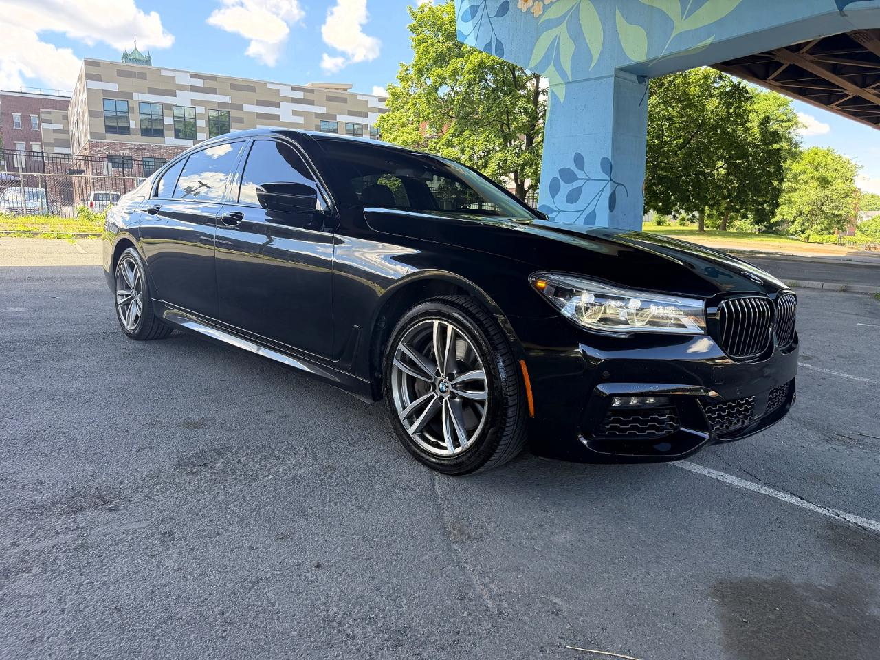 2019 BMW 7 SERIES XI | WBA7F2C56K8240643 | UPCARS