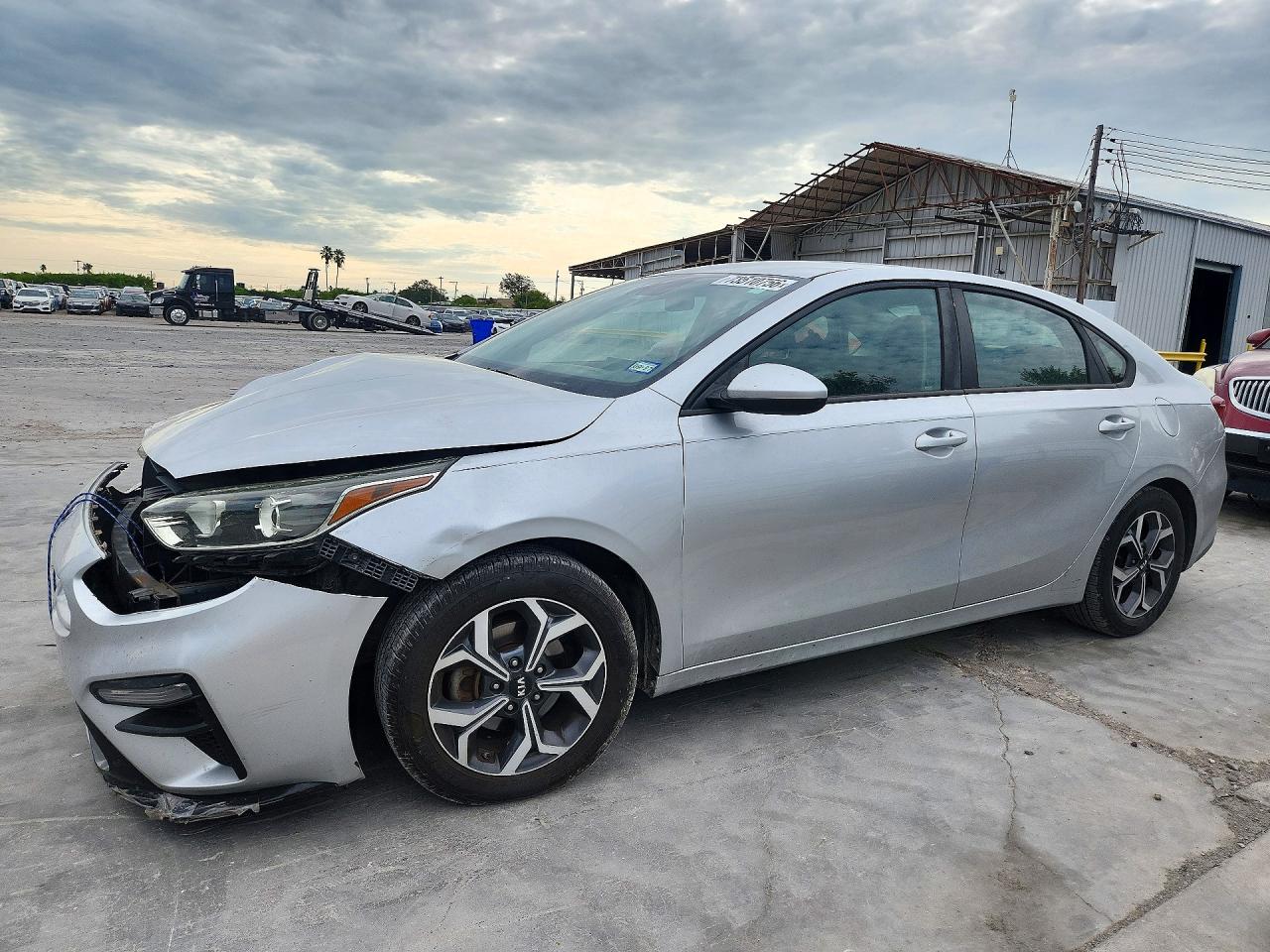 2019 KIA FORTE LXS | 3KPF24AD9KE136893 | UPCARS