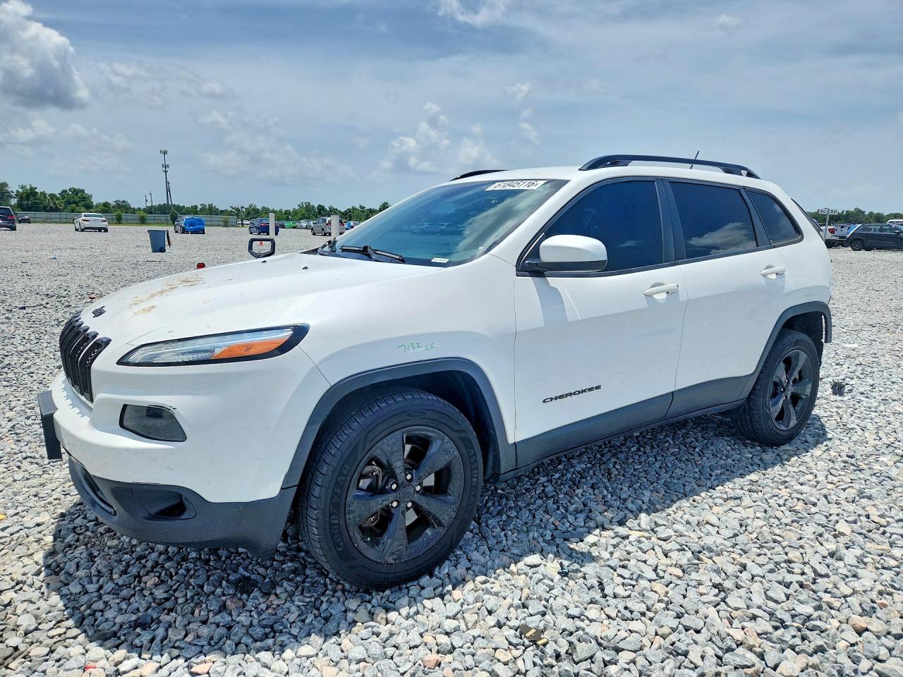 2018 JEEP CHEROKEE LATITUDE | 1C4PJMCB4JD502083 | UPCARS