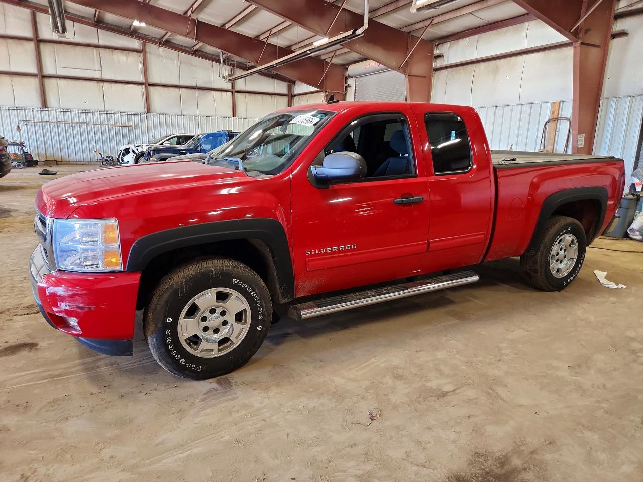 2011 CHEVROLET SILVERADO K1500 LT | 1GCRKSE39BZ148503 | UPCARS