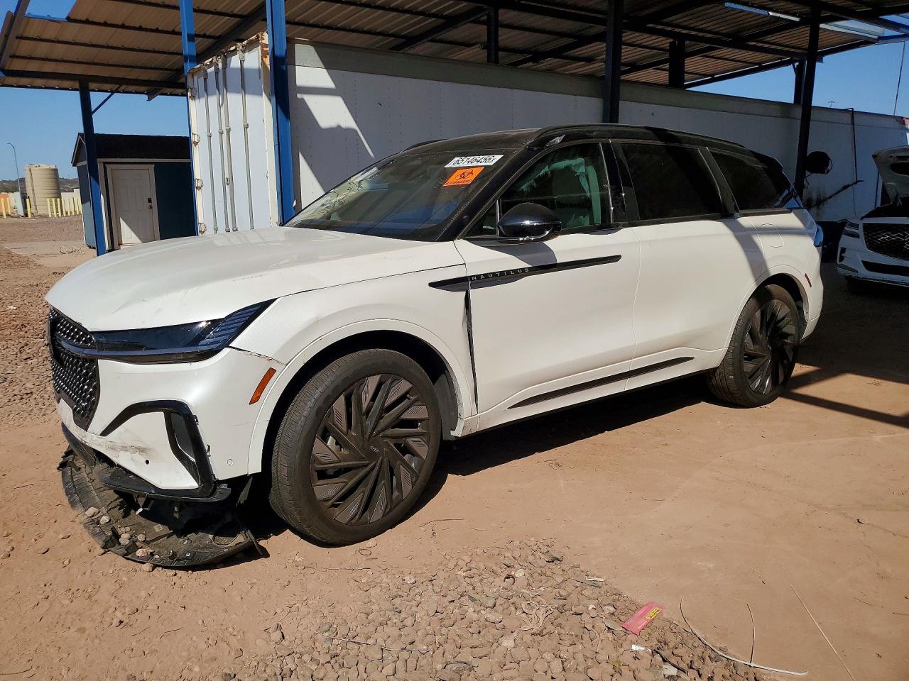 2024 LINCOLN NAUTILUS BLACK LABEL | 5LMPJ9JA1RJ858424 | UPCARS