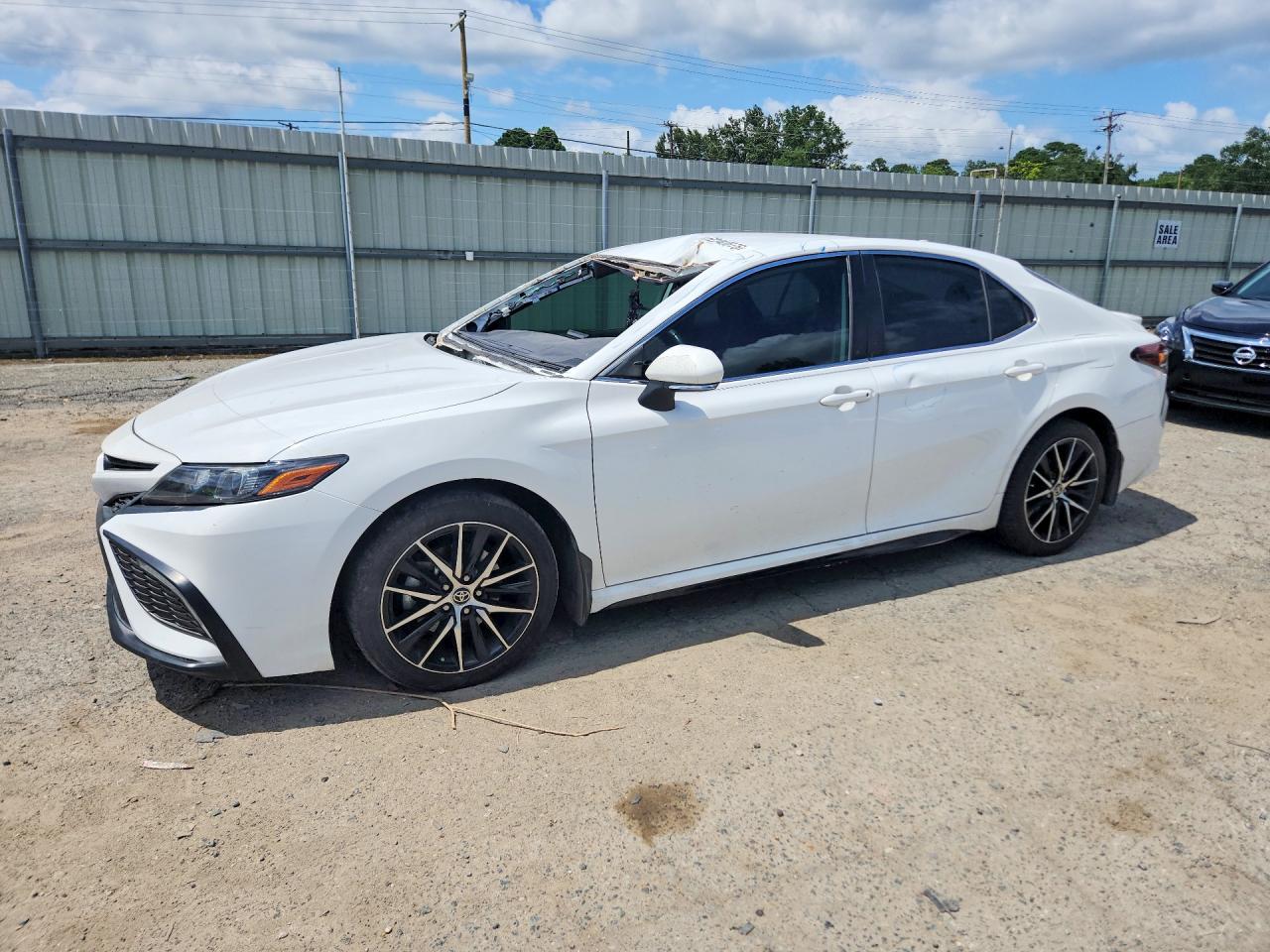 2022 TOYOTA CAMRY SE | 4T1T11AKXNU676354 | UPCARS