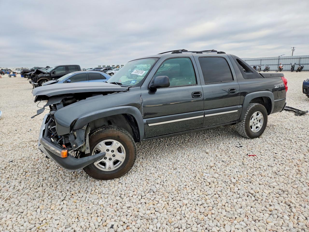 2004 CHEVROLET AVALANCHE C1500 | 3GNEC12T44G261747 | UPCARS
