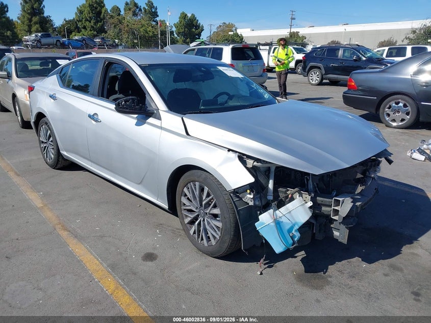 2023 NISSAN ALTIMA SV FWD | 1N4BL4DV9PN371965 | UPCARS