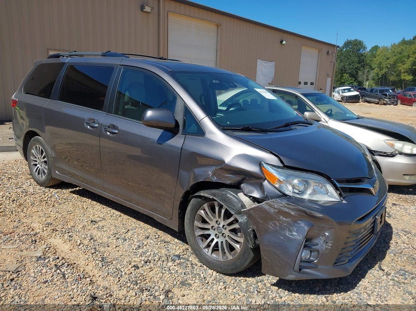 2020 TOYOTA SIENNA XLE PREMIUM | 5TDYZ3DC1LS035470 | UPCARS