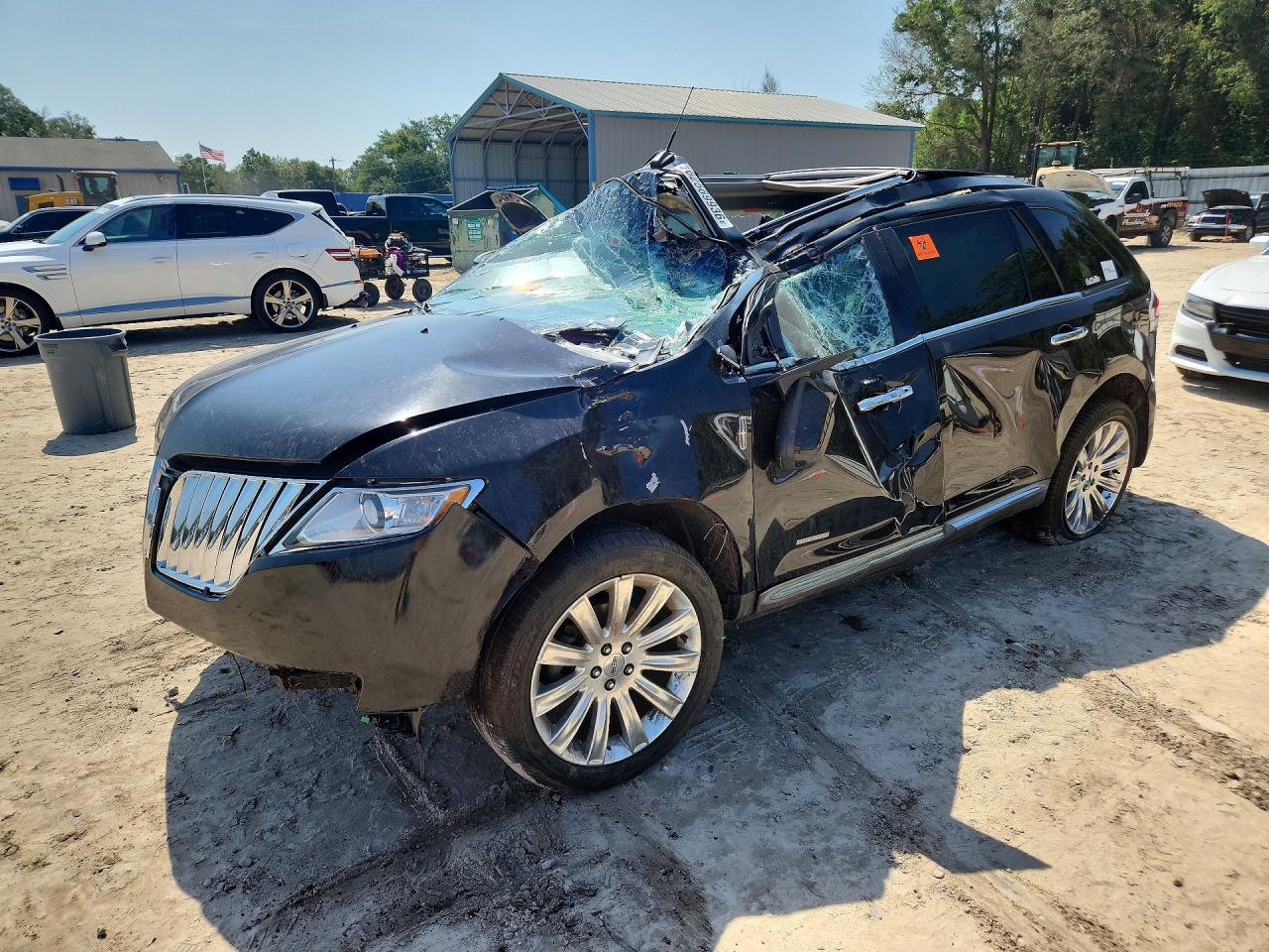 2011 LINCOLN MKX | 2LMDJ6JK5BBJ31993 | UPCARS