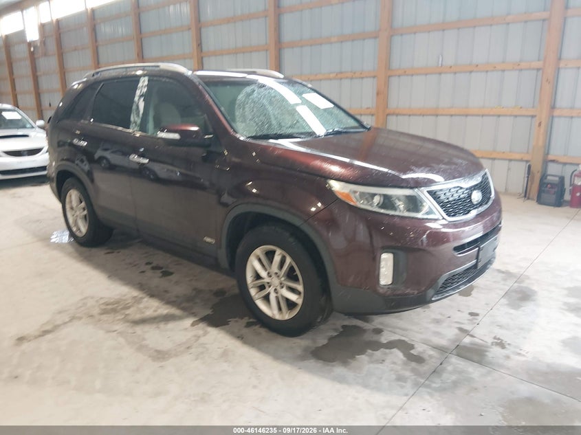 2015 KIA SORENTO LX | 5XYKTCA64FG597726 | UPCARS