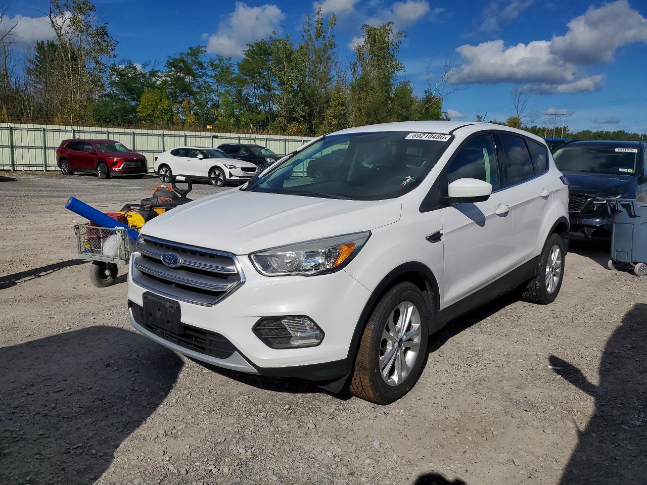 2017 FORD ESCAPE SE | 1FMCU9GD2HUA73840 | UPCARS