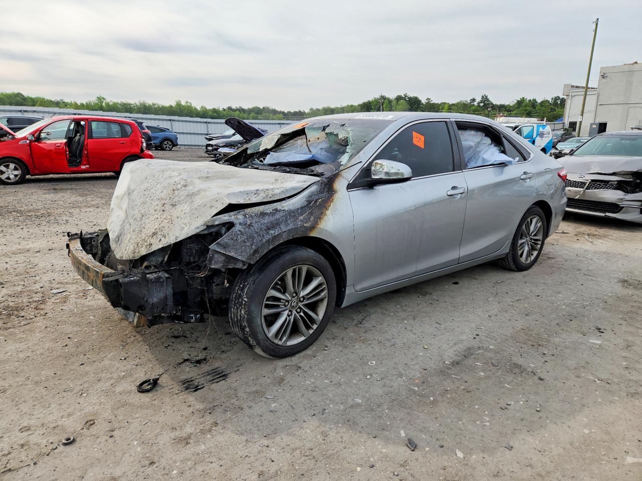 2015 TOYOTA CAMRY SE | 4T1BF1FK7FU017977 | UPCARS