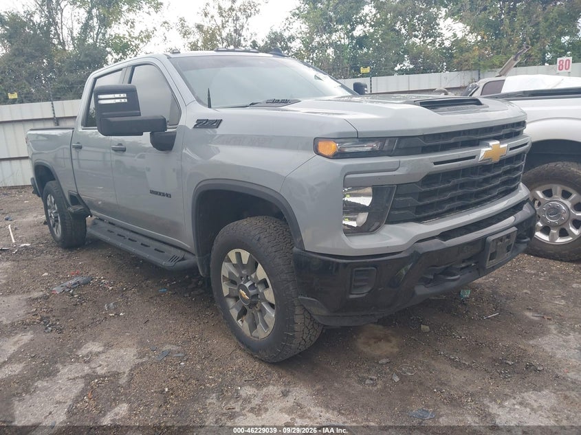 2025 CHEVROLET SILVERADO 2500HD 4WD  STANDARD BED CUSTOM | 2GC4KME7XS1123191 | UPCARS