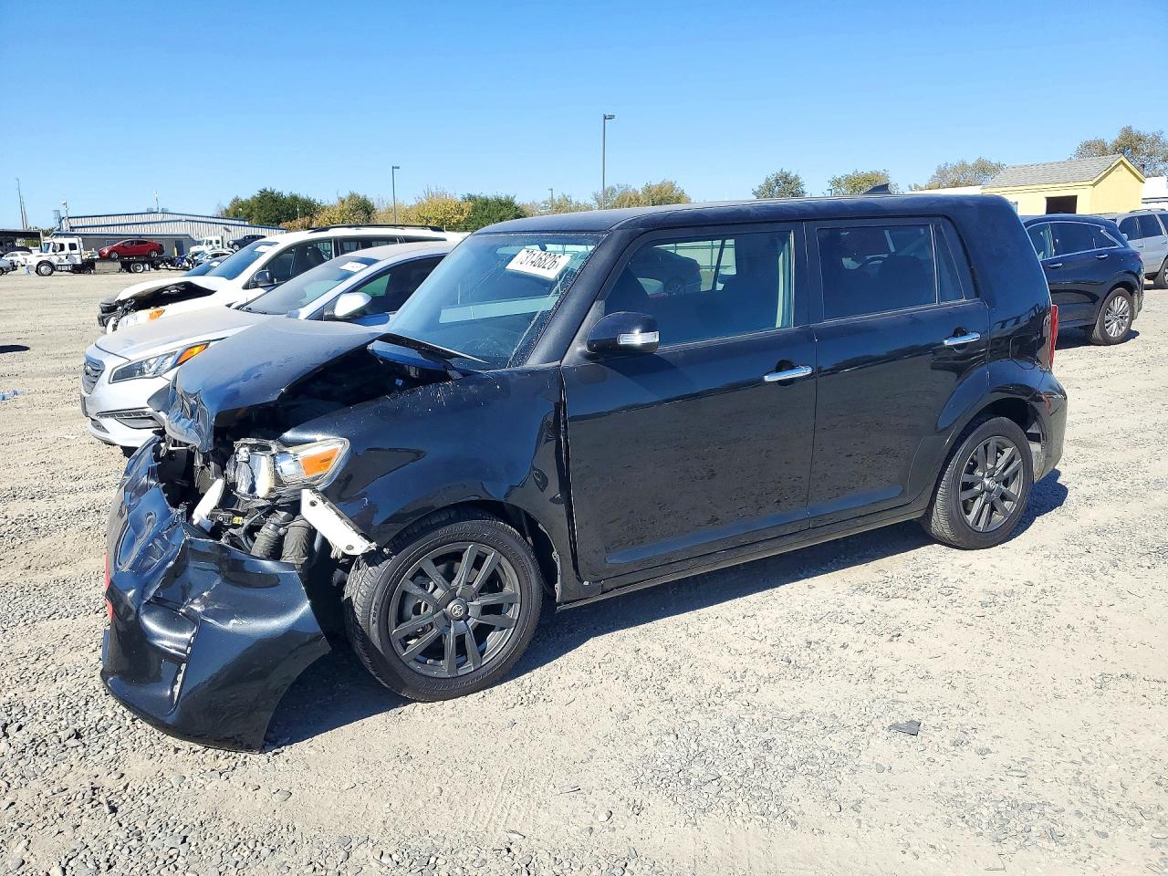 2015 SCION X BASE | JTLZE4FE9FJ074172 | UPCARS