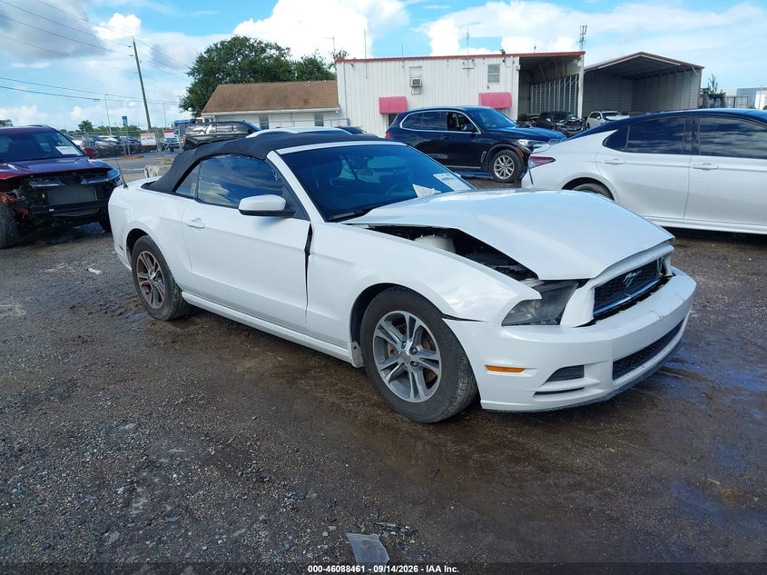 2014 FORD MUSTANG V6 PREMIUM | 1ZVBP8EM7E5263415 | UPCARS
