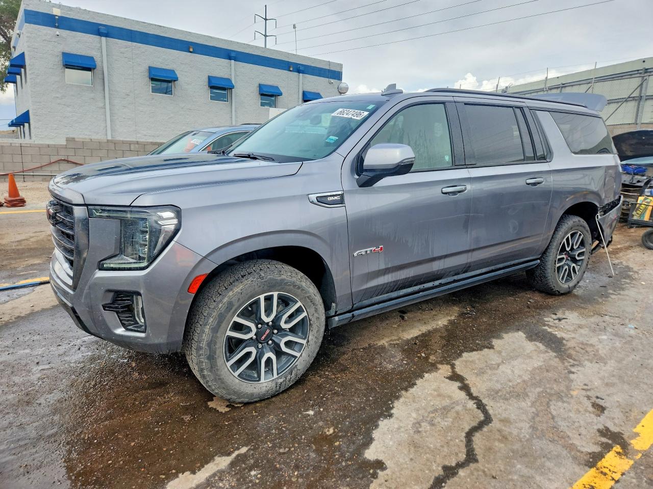 2021 GMC YUKON K1500 AT4 | 1GKS2HKD4MR411313 | UPCARS