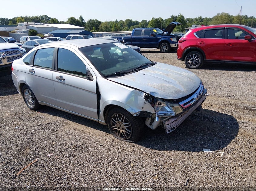 2011 FORD FOCU SE | 1FAHP3FN2BW152984 | UPCARS