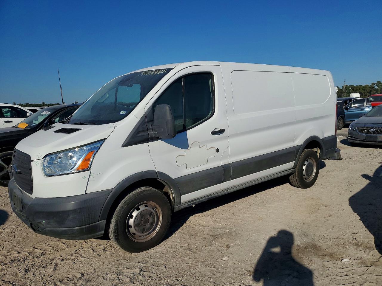 2016 FORD TRANSI T-250 | 1FTYR1ZM2GKA64463 | UPCARS