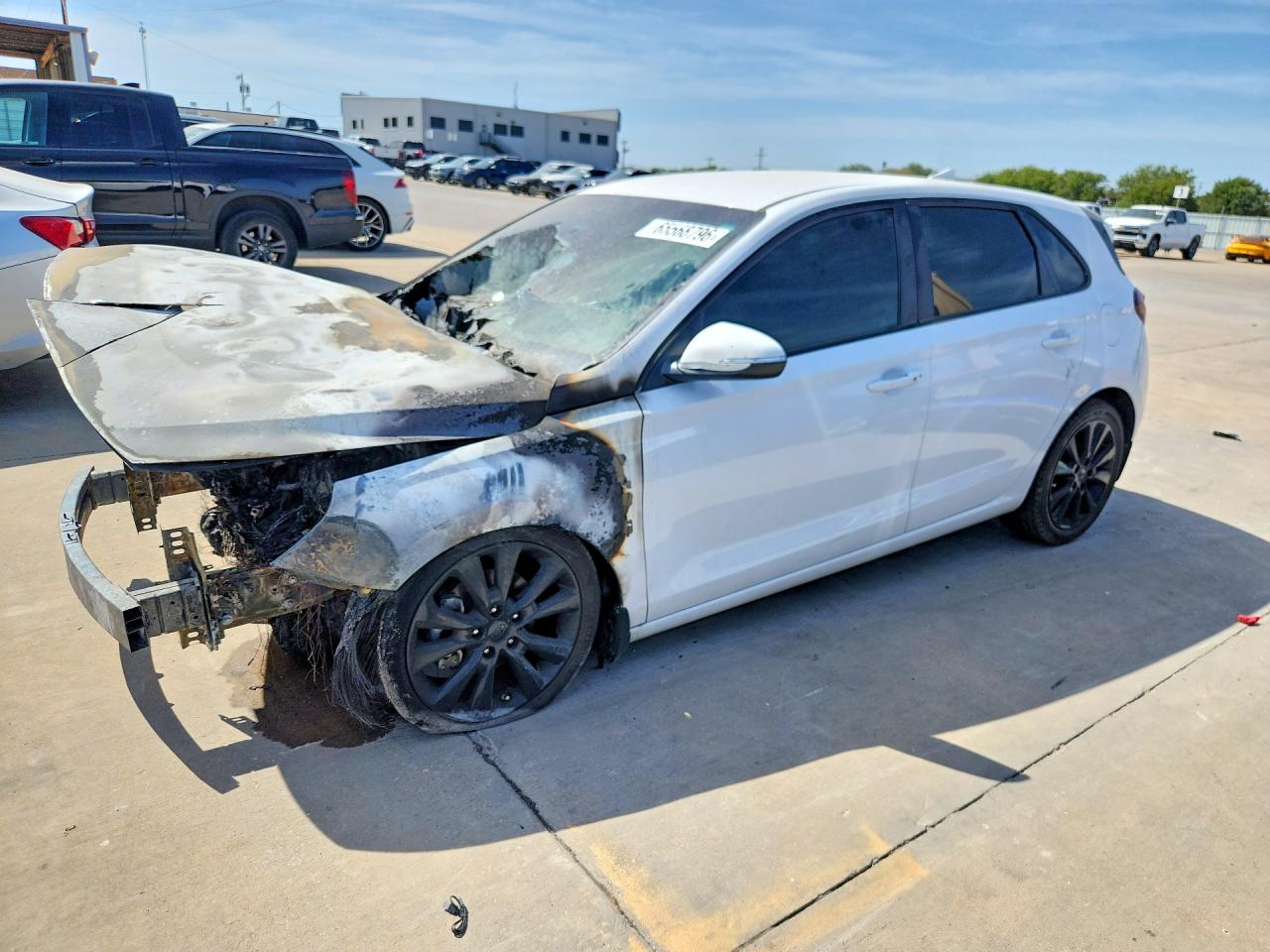 2018 HYUNDAI ELANTRA BASE | KMHH35LE7JU043643 | UPCARS