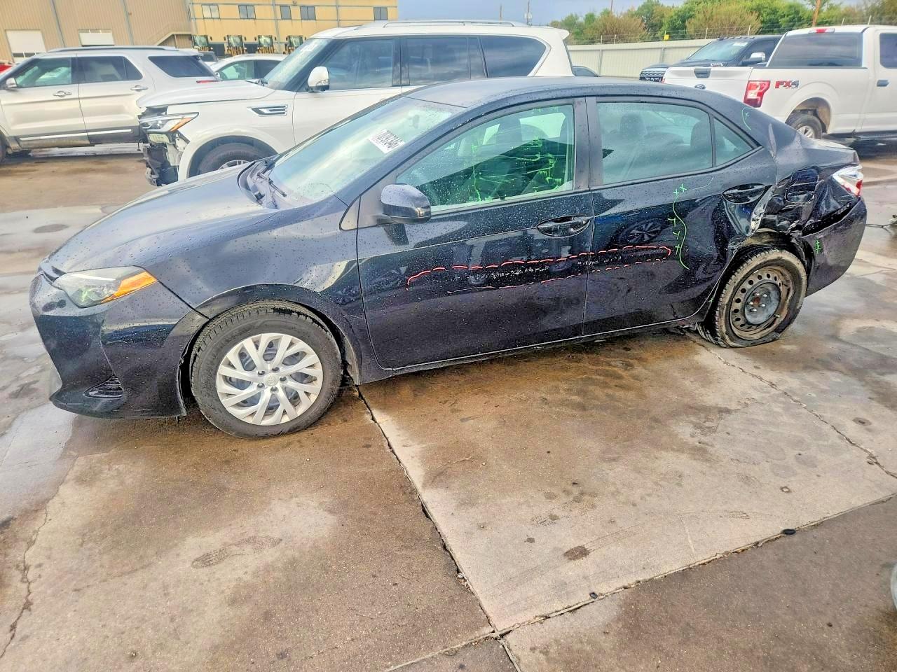2018 TOYOTA COROLLA LE | 5YFBURHEXJP756217 | UPCARS