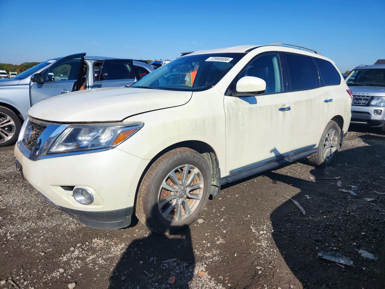 2015 NISSAN PATHFINDER SL | 5N1AR2MM7FC715119 | UPCARS