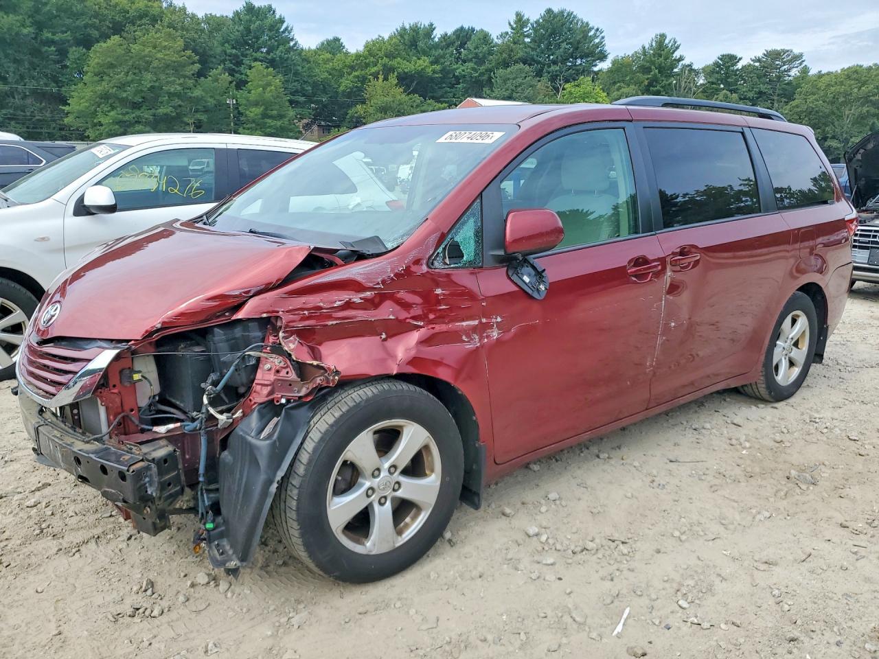2015 TOYOTA SIENNA LE | 5TDKK3DC5FS653387 | UPCARS