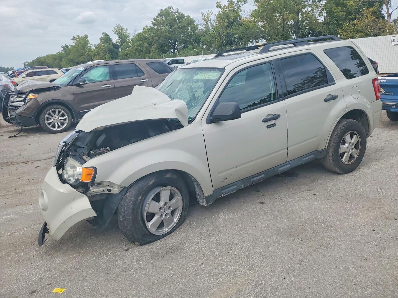 2009 FORD ESCAPE XLT | 1FMCU03GX9KD05948 | UPCARS