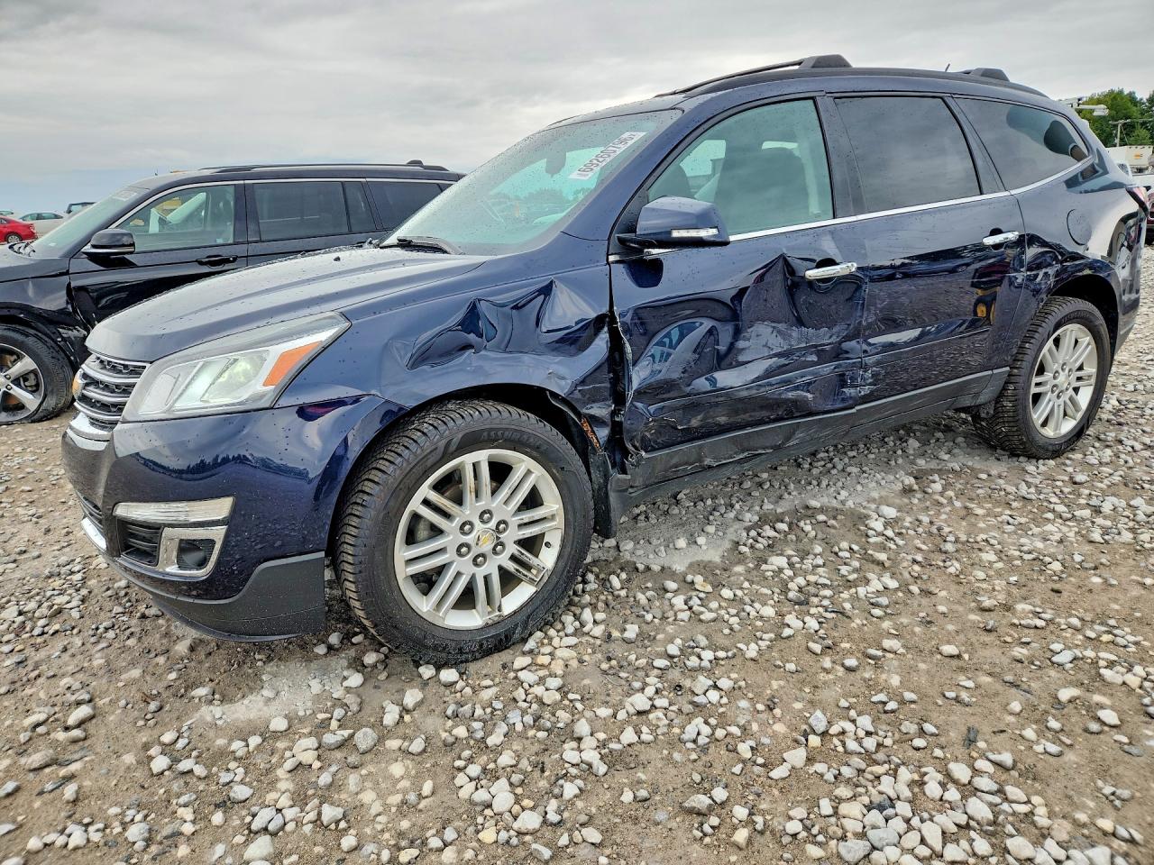 2015 CHEVROLET TRAVERSE LT | 1GNKVGKDXFJ239861 | UPCARS