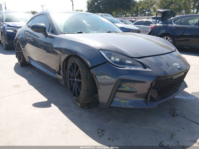 2024 TOYOTA GR86 PREMIUM | JF1ZNBE10R8757880 | UPCARS