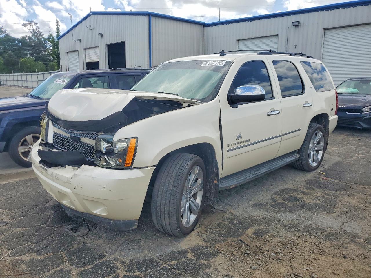 2009 CHEVROLET TAHOE K1500 LTZ | 1GNFK33019R169221 | UPCARS