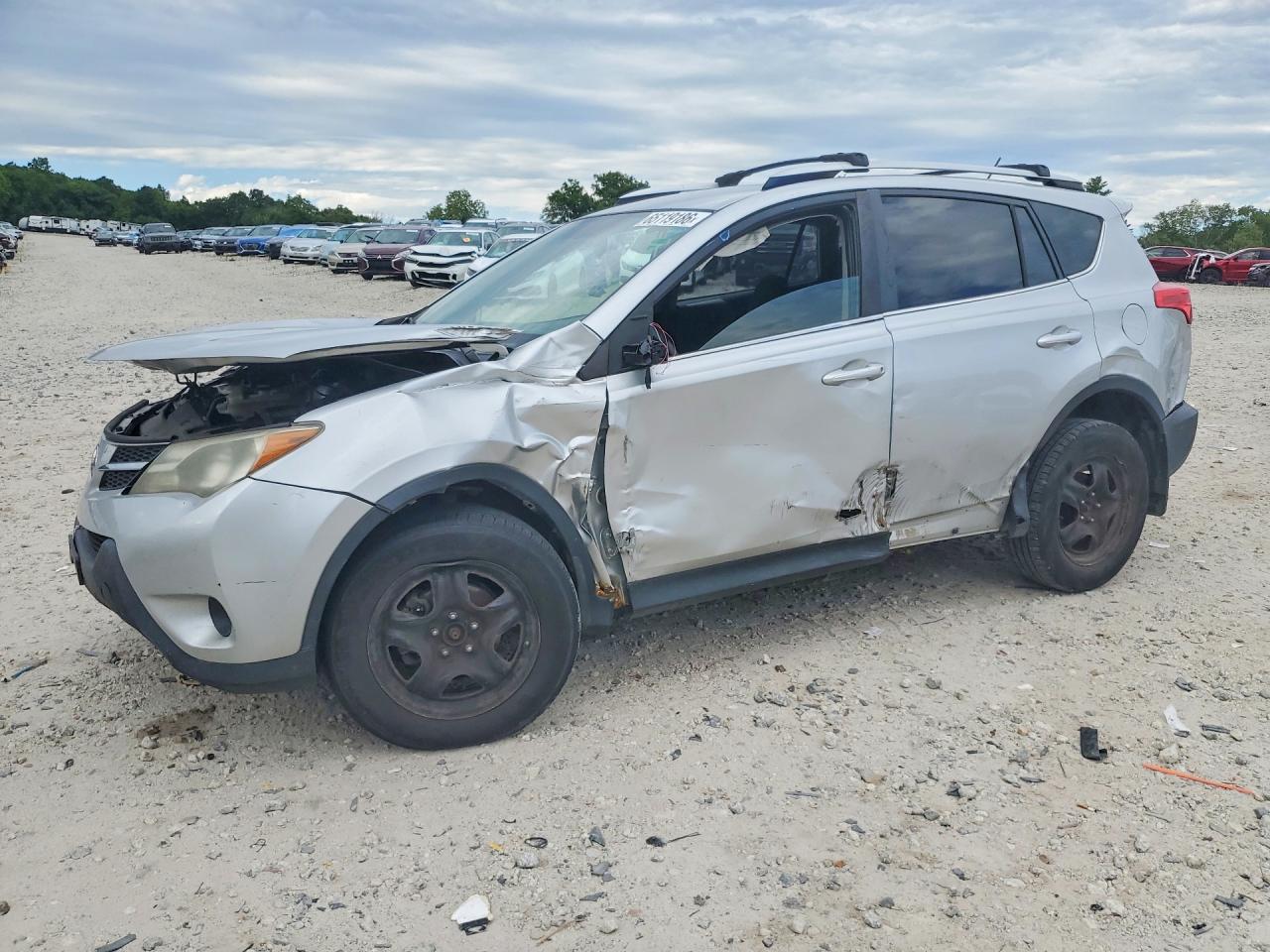 2015 TOYOTA RAV4 LE | JTMBFREV0FJ013351 | UPCARS