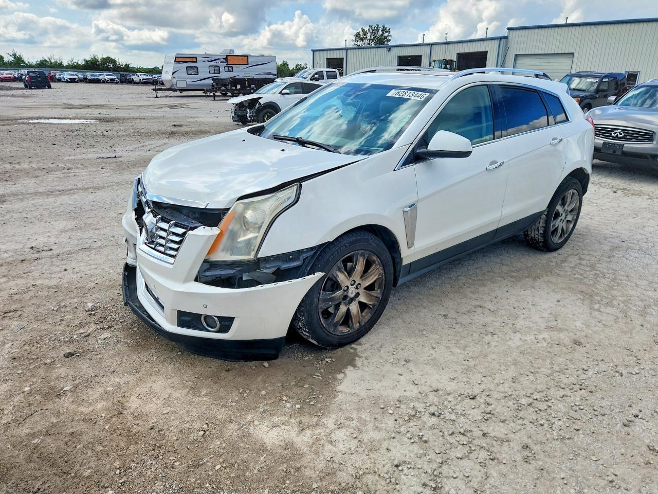 2015 CADILLAC SRX PERFORMANCE COLLECTION | 3GYFNFE38FS631446 | UPCARS