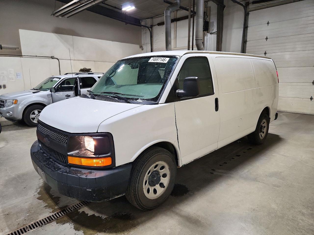 2014 CHEVROLET EXPRESS | 1GCSHAF45E1187478 | UPCARS