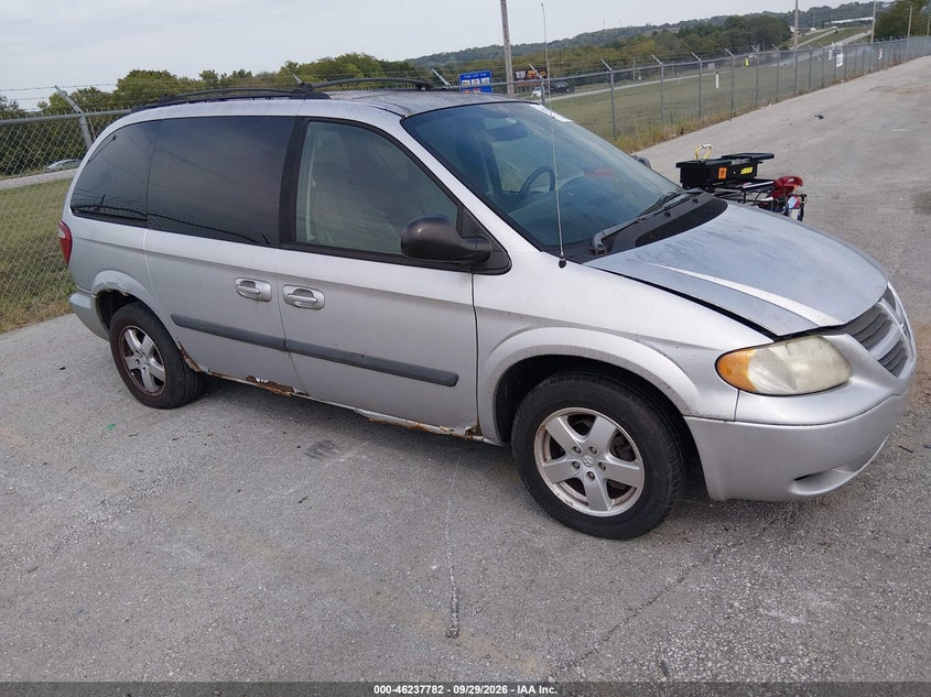 2005 DODGE CARAVAN SXT | 1D4GP45R05B318644 | UPCARS