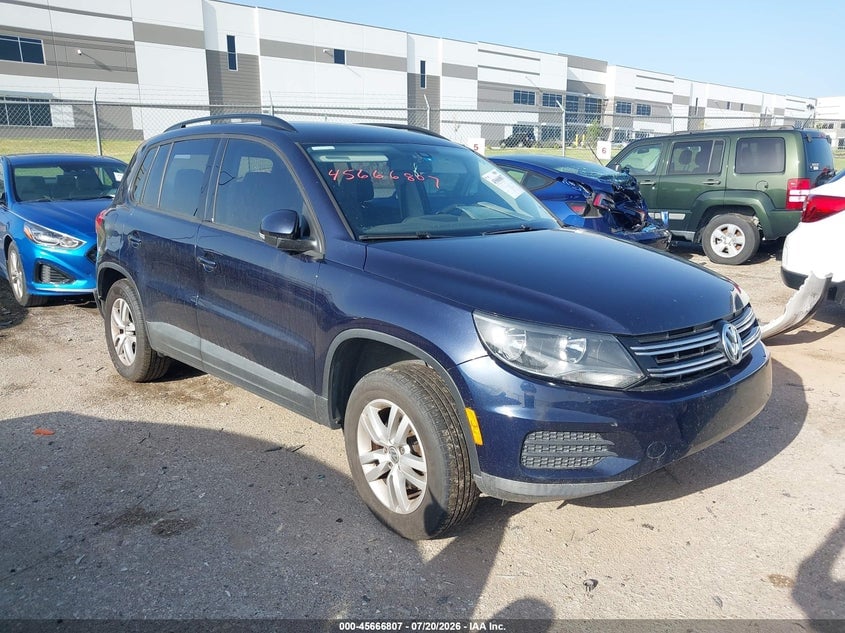 2016 VOLKSWAGEN TIGUAN S | WVGAV7AX2GW529172 | UPCARS