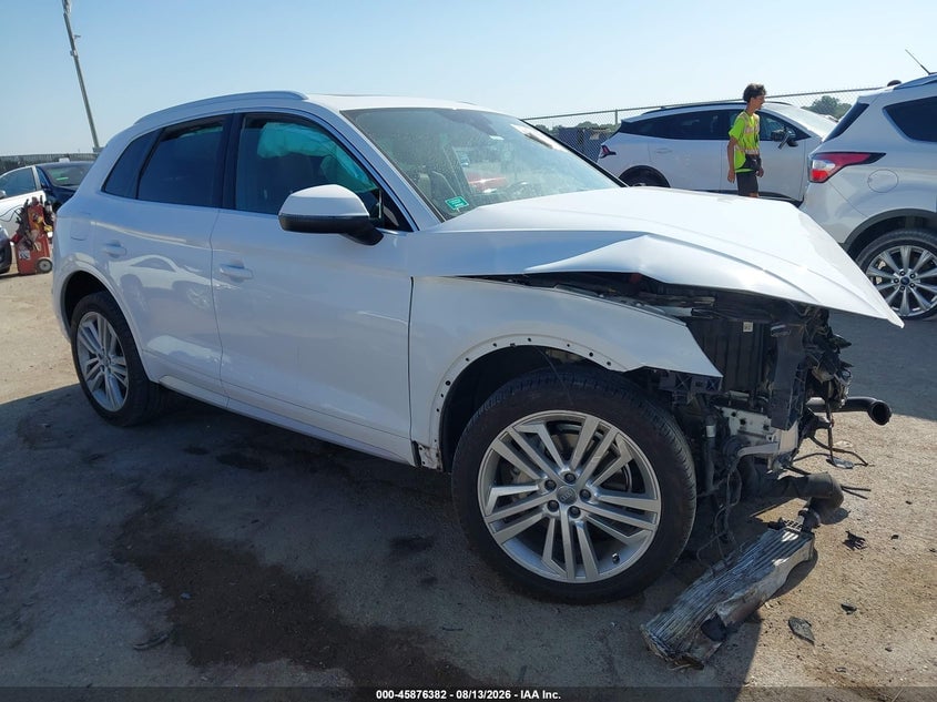 2018 AUDI Q5 2.0T PREMIUM/2.0T TECH PREMIUM | WA1BNAFY3J2139889 | UPCARS