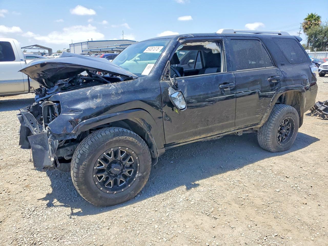2016 TOYOTA 4RUNNER SR5 | JTEBU5JR3G5284711 | UPCARS