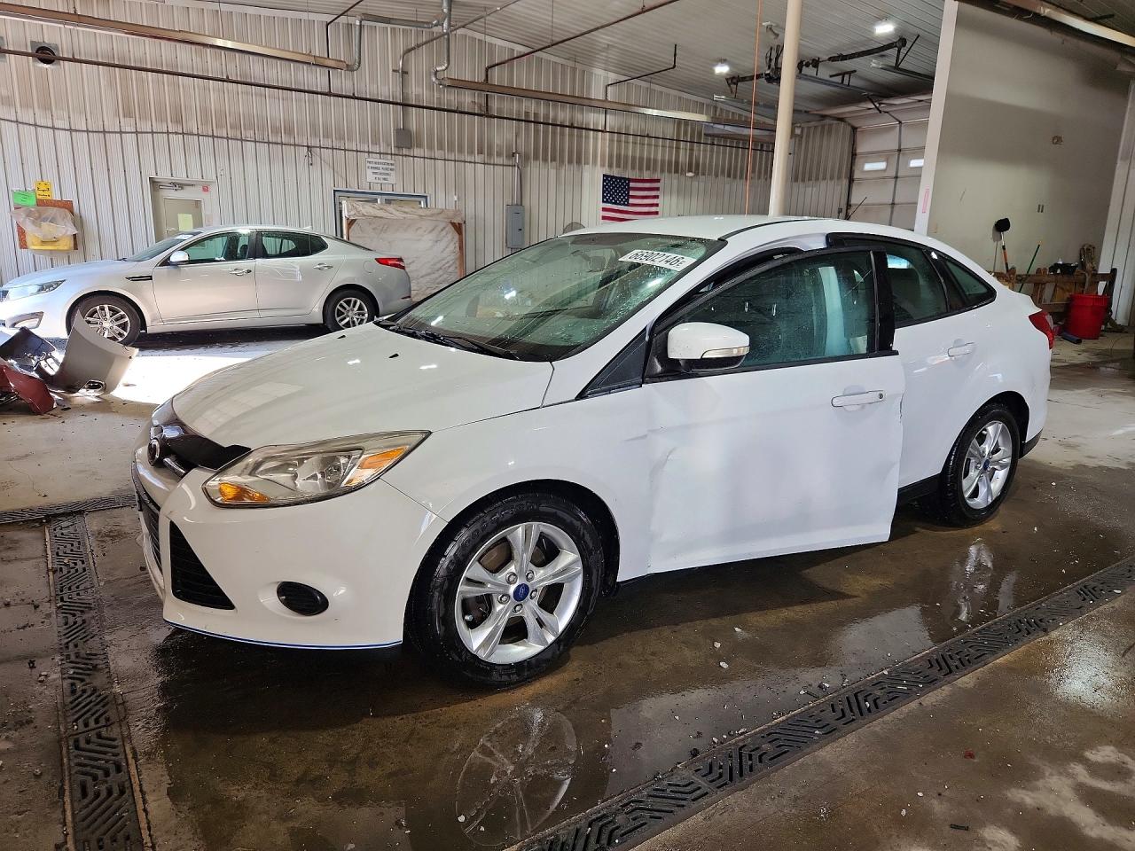 2014 FORD FOCU SE | 1FADP3F28EL309847 | UPCARS