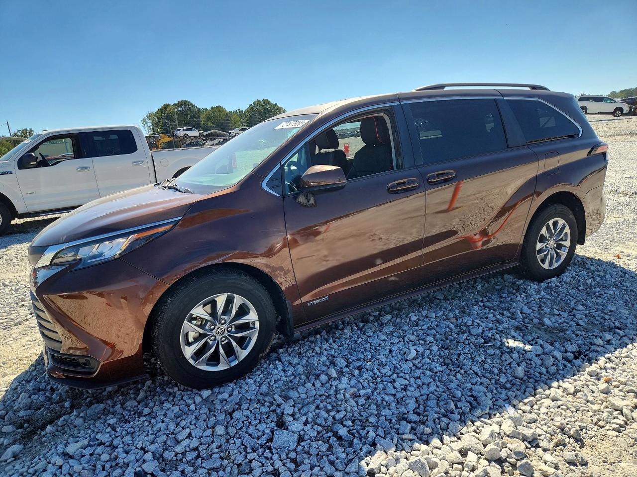 2021 TOYOTA SIENNA LE | 5TDBSKFC7MS010205 | UPCARS