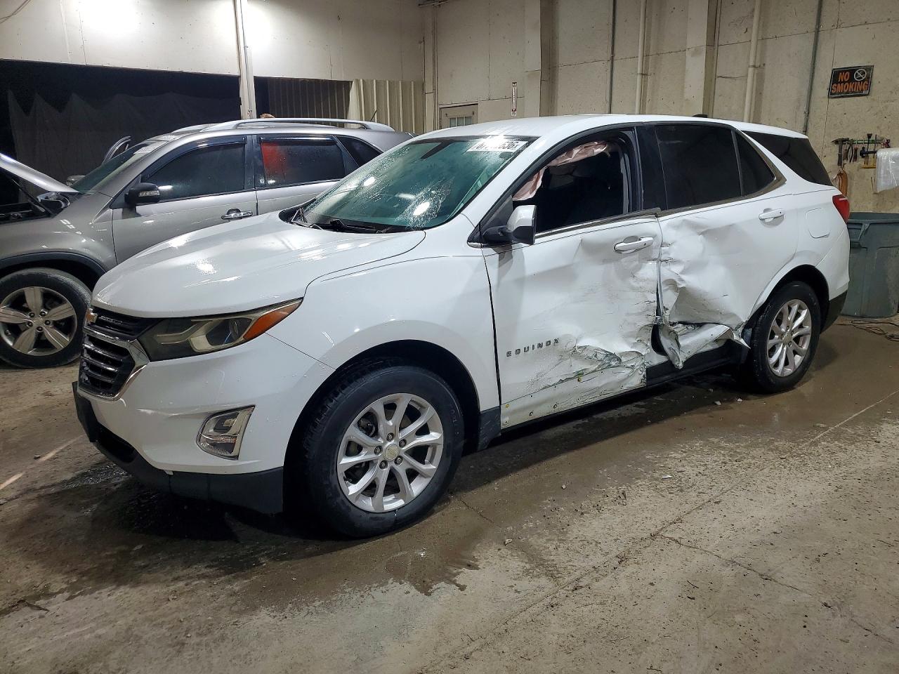 2019 CHEVROLET EQUINOX LT | 3GNAXKEV2KS504472 | UPCARS