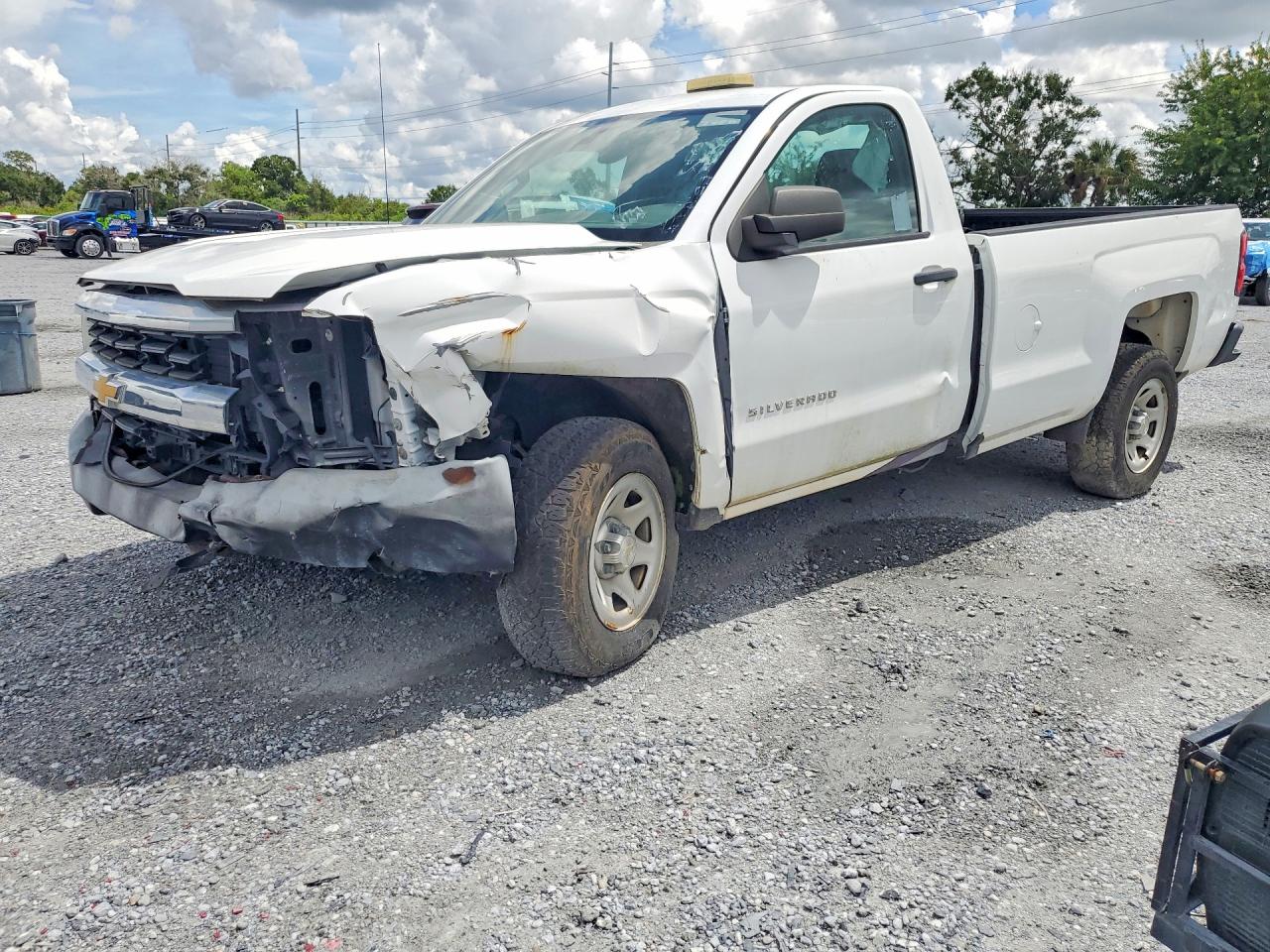 2018 CHEVROLET SILVERADO C1500 | 1GCNCNEHXJZ179248 | UPCARS