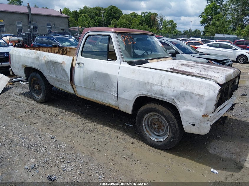 1982 DODGE D-SERIES D300/D350 | 1B7KD34T2CS257740 | UPCARS
