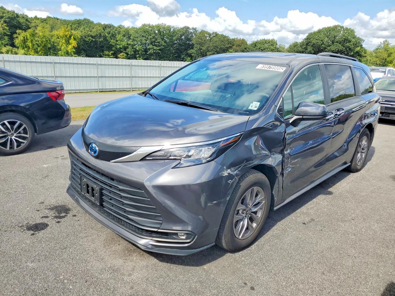 2025 TOYOTA SIENNA XLE 8-PASSENGER | 5TDYRKEC9SS259030 | UPCARS