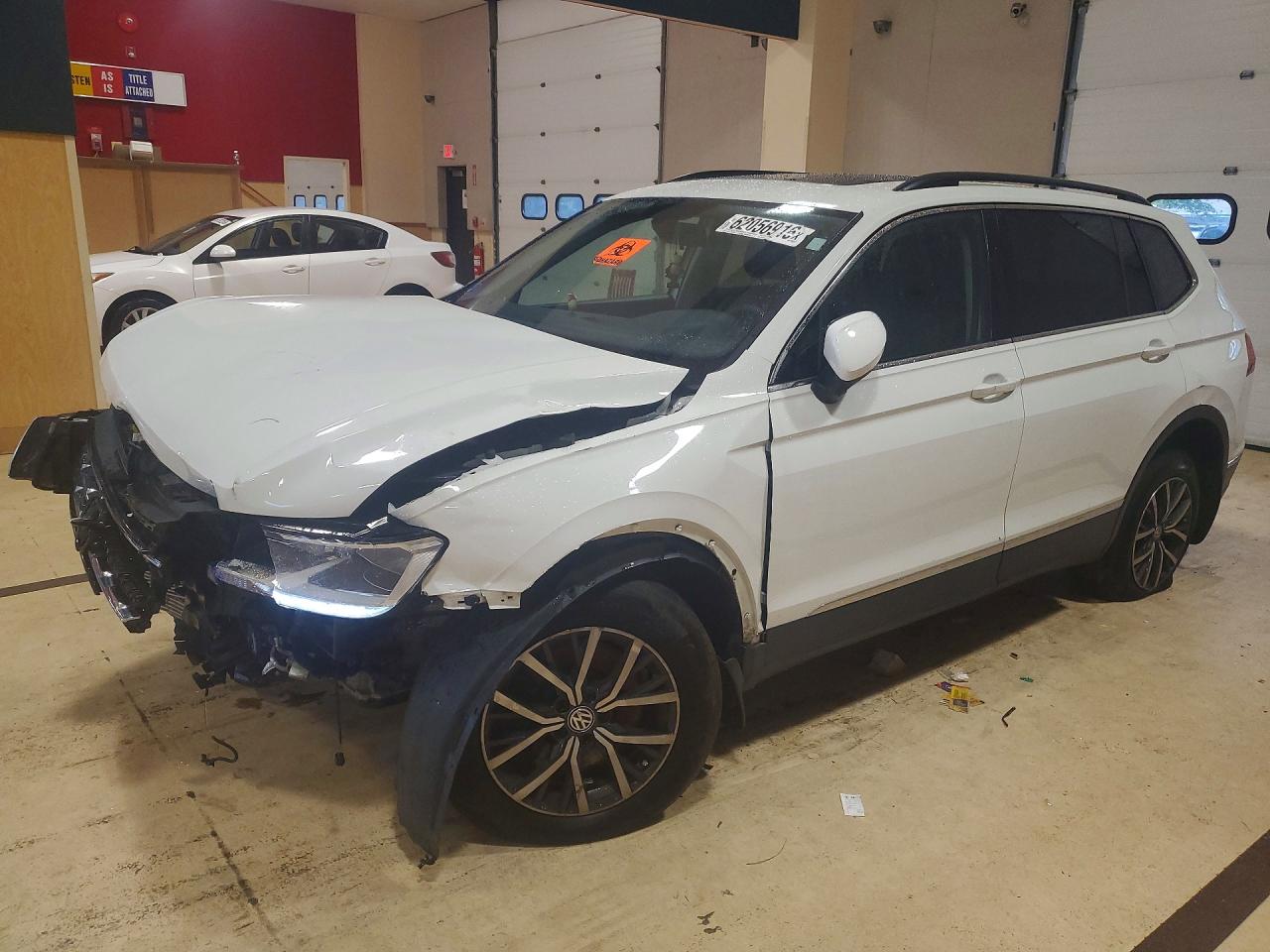 2018 VOLKSWAGEN TIGUAN SE | 3VV2B7AX4JM205263 | UPCARS
