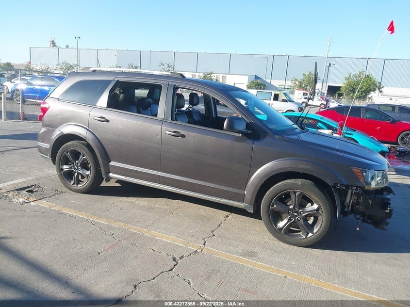 2018 DODGE JOURNEY CROSSROAD | 3C4PDCGGXJT475747 | UPCARS