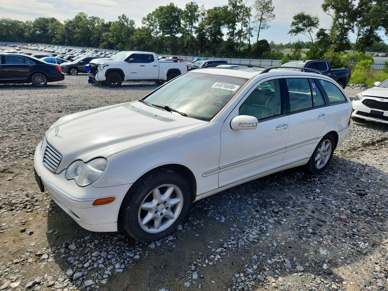 2002 MERCEDES-BENZ C-CLASS 320 | WDBRH64J12F251940 | UPCARS