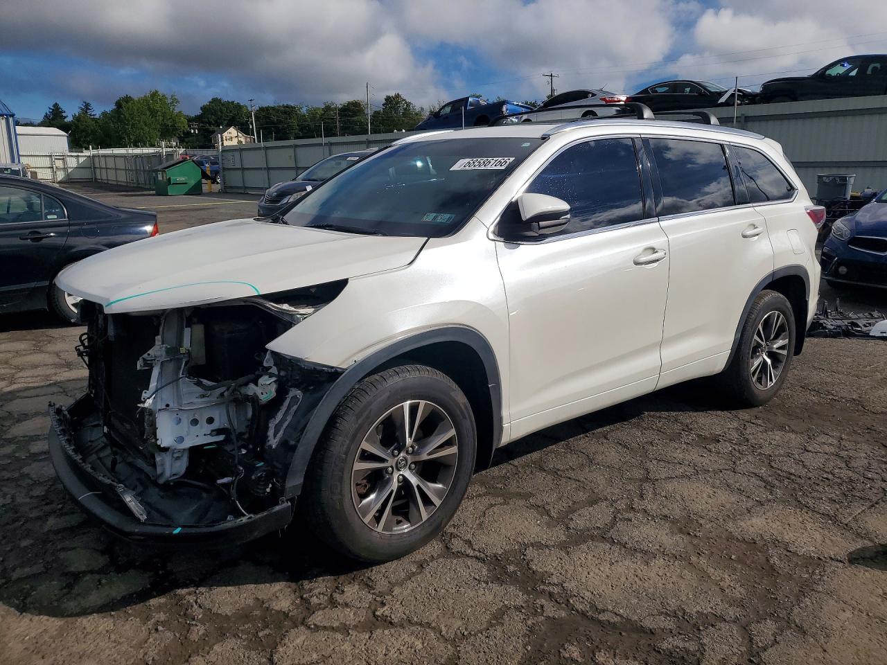 2016 TOYOTA HIGHLANDER XLE | 5TDJKRFH0GS353295 | UPCARS